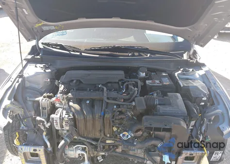 2024 Hyundai Elantra Sel из США, поврежденный, VIN KMHLM4DG3RU755256